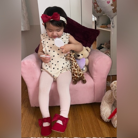 Heart Patterned Baby Romper - Picture 3 of 7